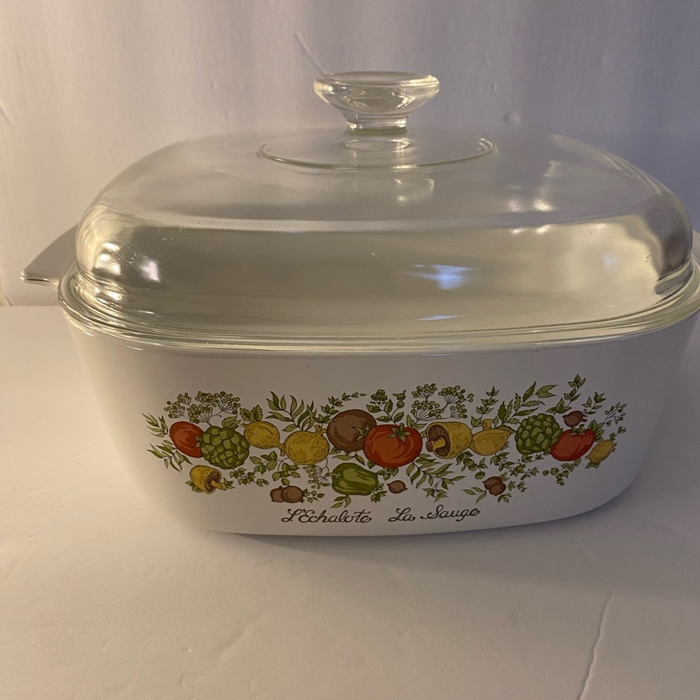 RARE Stamp Vintage CorningWare L’Echalote La Sauge with Original Lid 4 Quart